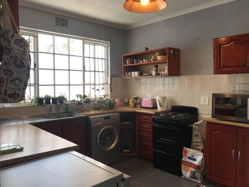 To Let 1 Bedroom Property for Rent in Woodstock Upper Western Cape